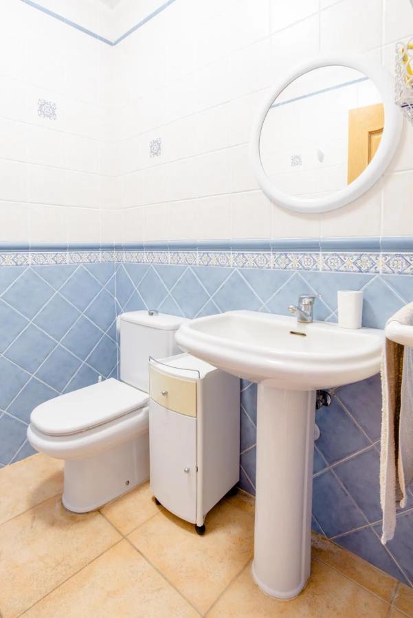 Habitacion En Casa Vacacional פואנגירולה מראה חיצוני תמונה
