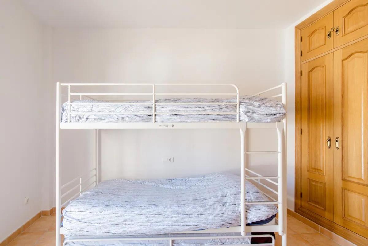 Habitacion En Casa Vacacional פואנגירולה מראה חיצוני תמונה