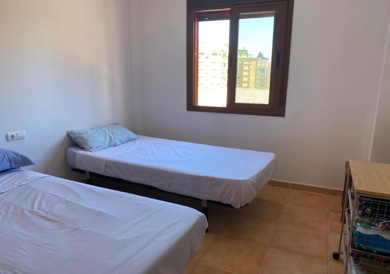 Habitacion En Casa Vacacional פואנגירולה מראה חיצוני תמונה